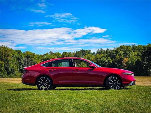 2023 Honda Accord Hybrid Touring