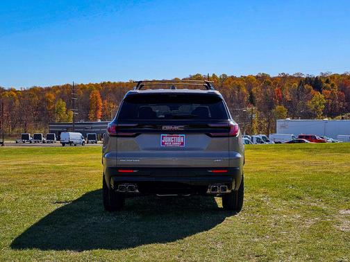 2026 GMC Acadia AT4 AWD