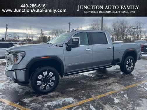 2024 GMC Sierra 2500 Denali