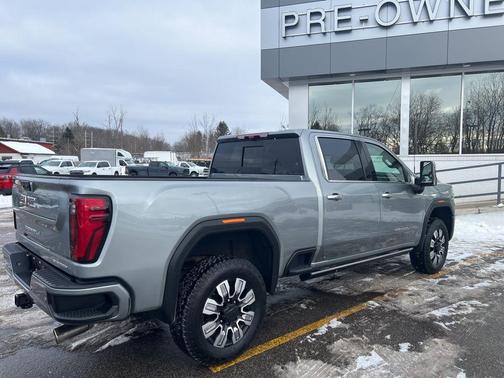 2024 GMC Sierra 2500 Denali