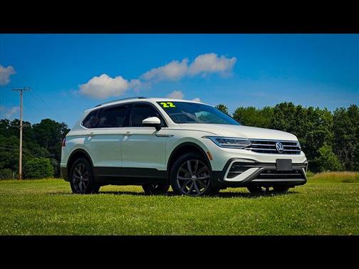 2022 Volkswagen Tiguan 2.0T SE
