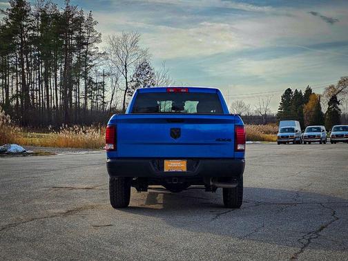 2022 RAM 1500 Classic Warlock Quad Cab 4x4 6'4' Box