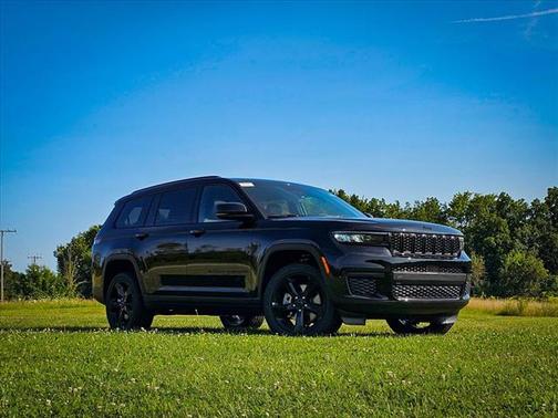 2025 Jeep Grand Cherokee L Altitude