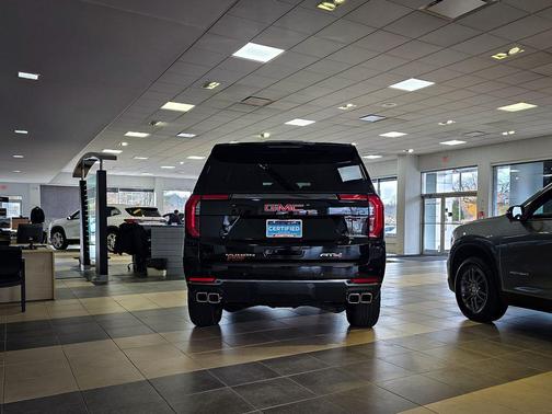 2026 GMC Yukon 4WD AT4