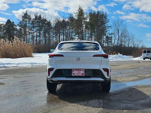 2026 Buick Envista Sport Touring FWD