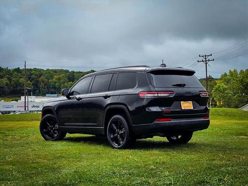 2021 Jeep Grand Cherokee L Altitude