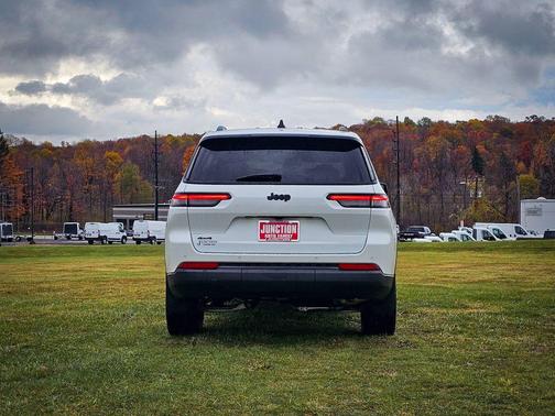 2025 Jeep Grand Cherokee L Altitude