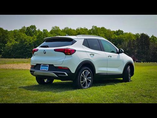 2022 Buick Encore GX Select