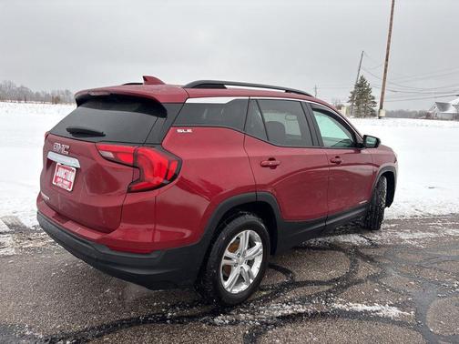 2020 GMC Terrain SLE