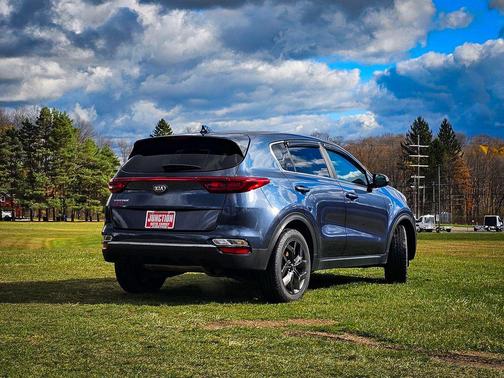 2022 Kia Sportage LX