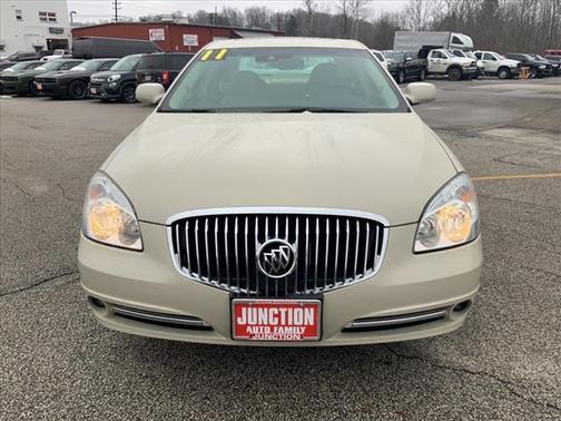 Sand Beige Metallic 2011 Buick Lucerne CXL Premium