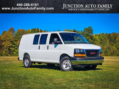2025 GMC Savana 2500 Work Van