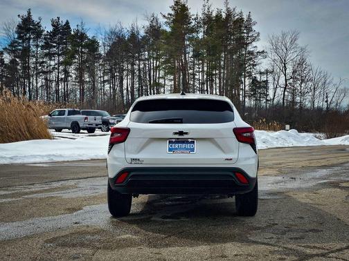 2024 Chevrolet Trax FWD 1RS