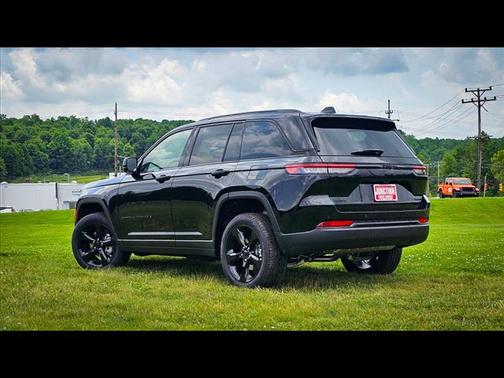 2025 Jeep Grand Cherokee Limited X