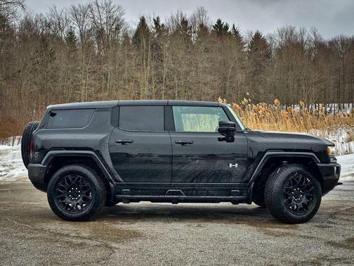 2025 GMC HUMMER EV SUV 2X