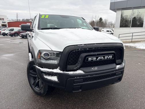2022 RAM 1500 Classic Warlock Quad Cab 4x4 6'4' Box