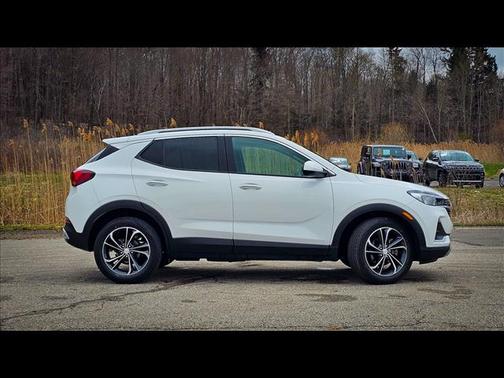 2022 Buick Encore GX Select