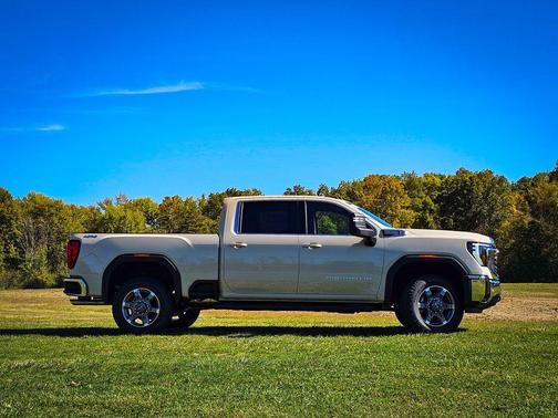 2026 GMC Sierra 2500 SLE