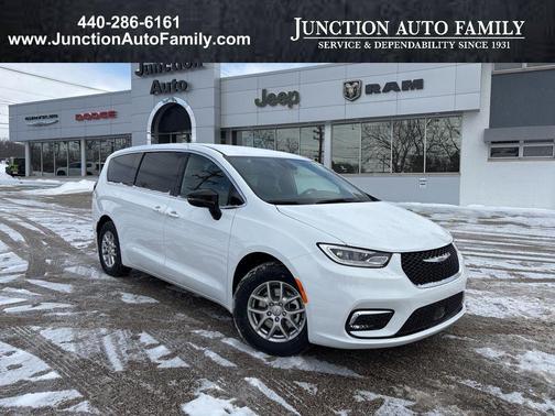 2026 Chrysler Pacifica L