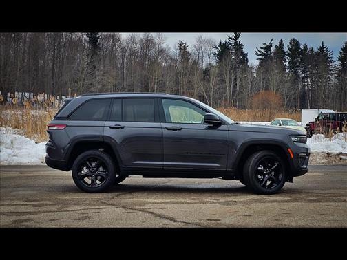 2025 Jeep Grand Cherokee Limited X