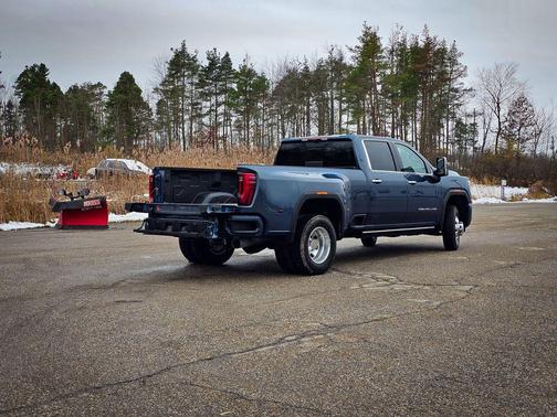 2026 GMC Sierra 3500 Denali