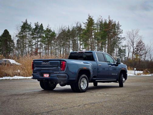 2026 GMC Sierra 3500 Denali