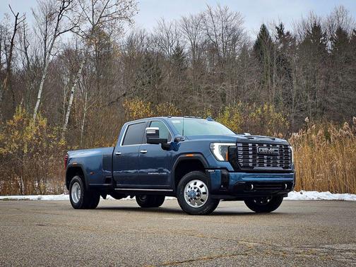 2026 GMC Sierra 3500 Denali
