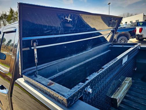 Onyx Black 2018 GMC Sierra 1500 SLT