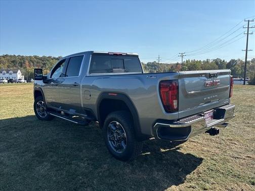 2026 GMC Sierra 2500 SLE