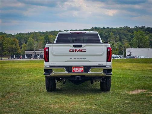 2025 GMC Sierra 2500 SLT