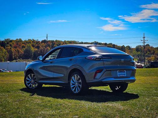 2025 Buick Envista Avenir FWD