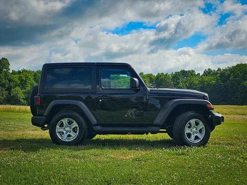 2022 Jeep Wrangler Sport S