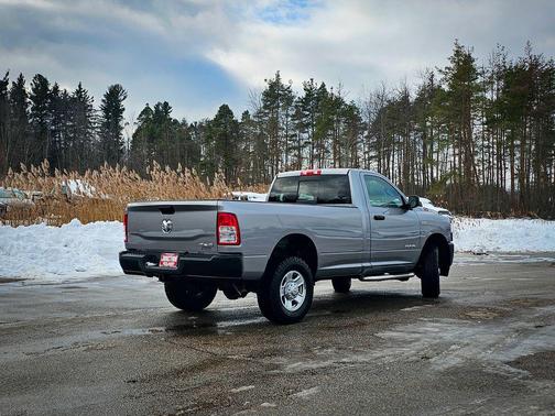 2020 RAM 2500 Tradesman Regular Cab 4X4 8' Box