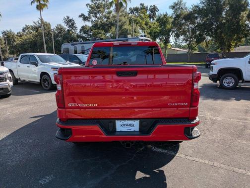2025 Chevrolet Silverado 1500 Custom