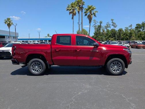 2025 Chevrolet Colorado LT
