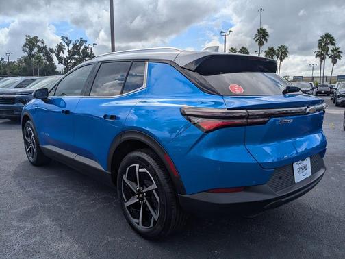 2026 Chevrolet Equinox EV LT 2