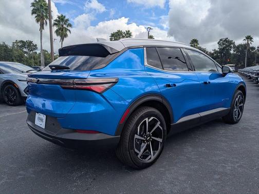 2026 Chevrolet Equinox EV LT 2