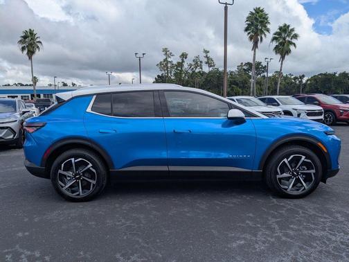 2026 Chevrolet Equinox EV LT 2