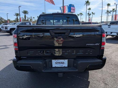 2022 Nissan Frontier PRO-4X
