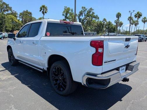 2025 Chevrolet Silverado 1500 LTZ