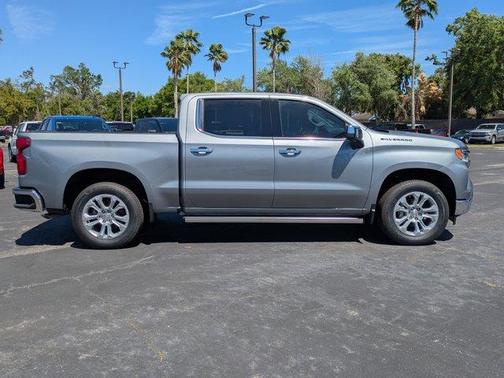 2025 Chevrolet Silverado 1500 LTZ