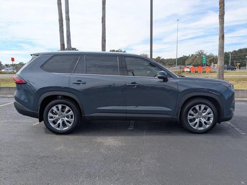 2025 Toyota Grand Highlander LIMITED