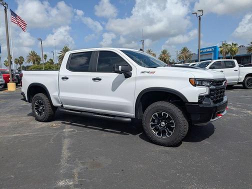 2025 Chevrolet Silverado 1500 ZR2