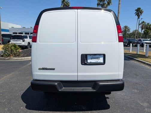 2025 Chevrolet Express 2500 Work Van