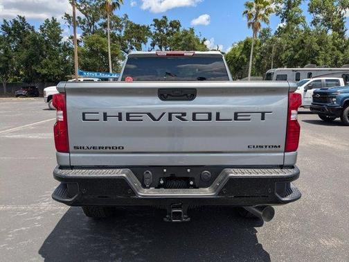 2025 Chevrolet Silverado 2500 Custom