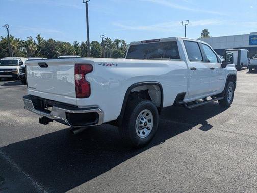 2025 Chevrolet Silverado 3500 WT