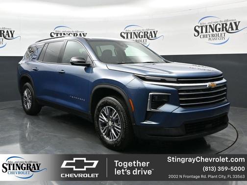 Lakeshore Blue Metallic 2026 Chevrolet Traverse LT