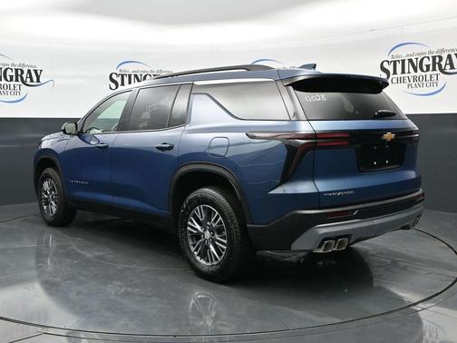 Lakeshore Blue Metallic 2026 Chevrolet Traverse LT