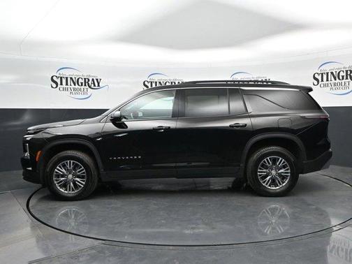 Mosaic Black Metallic 2026 Chevrolet Traverse LT