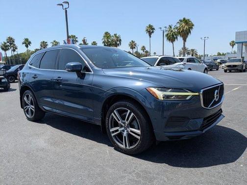 2019 Volvo XC60 T6 Momentum